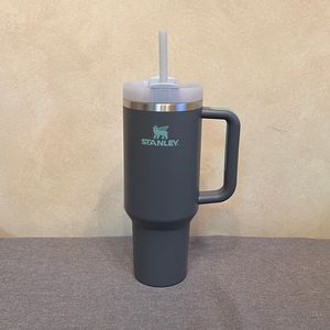 Stanley Quencher H2.0 40oz Tumbler